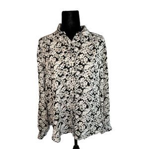 Elle White, Black, and Pink Floral Button Up Blouse, Large, Pre-owned